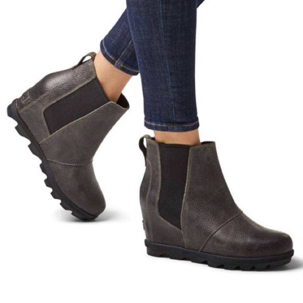 Sorel Joan Of Arctic Wedge II Chelsea Boots In Quarry Grey Size 10.5